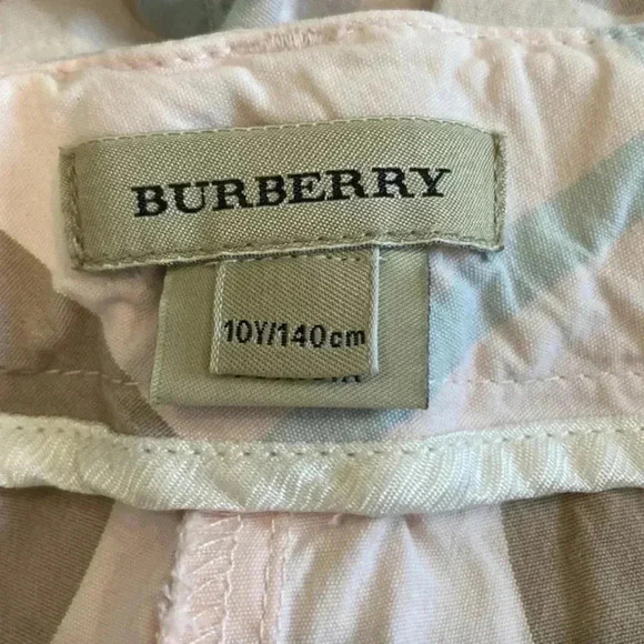Burberry kids plaid light pink shorts in size 10 - Picture 6 of 6